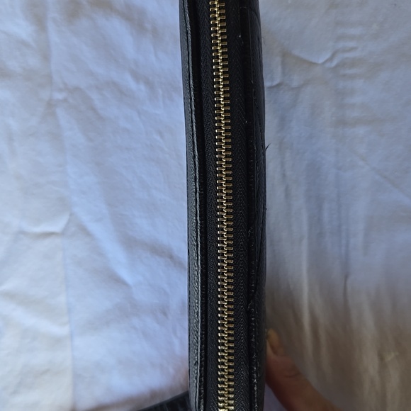 Betsey Johnson Wristlet - Picture 5 of 13